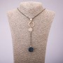 Anhänger mit Strass auf langer Kette aus Metall in Schwarzgold, Durchmesser 113 × 23 mm, Länge 70 cm