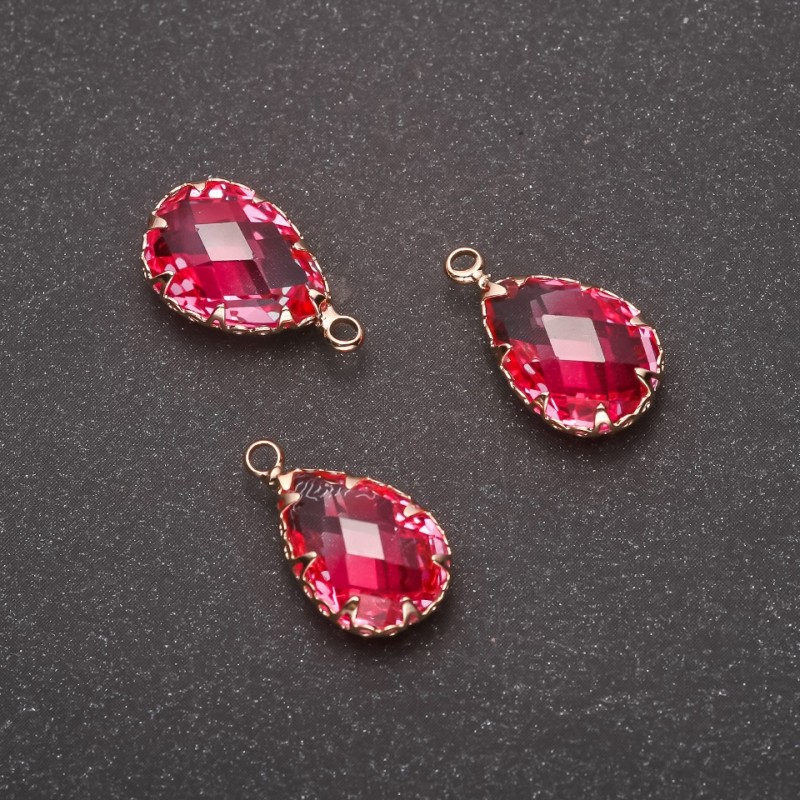 Anhänger „Tropfen“ Rosa in goldfarbener Fassung 10×17 mm