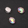Regenbogenfarbener ovaler aufgenähter Kristall in Kappe 10×12 mm