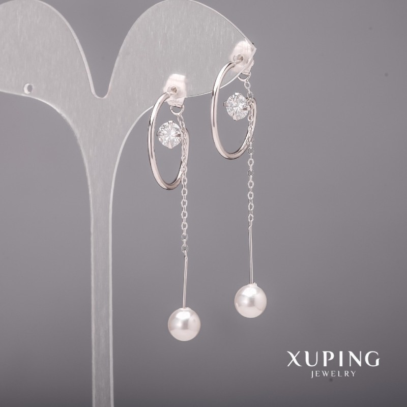 Xuping-Ohrringe mit weißen Steinen und Mallorca-Perlen, rhodiumbeschichtet, 22×62 mm