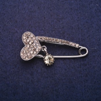 Ausverkauf! Nadelbrosche Herz mit Strasssteinen, graues Metall 17 × 41 mm