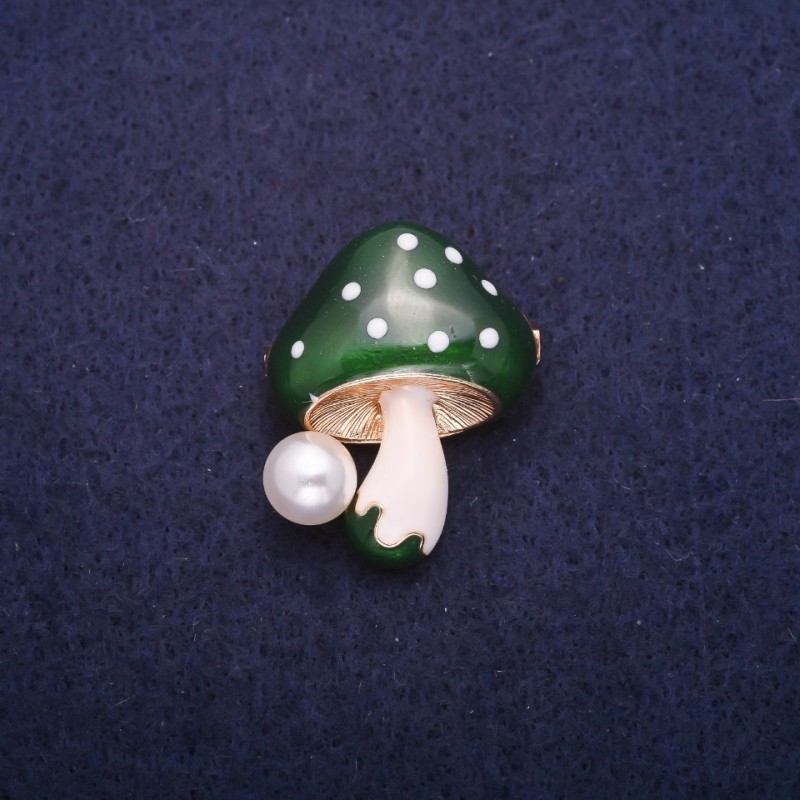 Ausverkauf! Brosche 'Pilzchen' grüne Kappe 22×28 mm Metallfarbe Gold