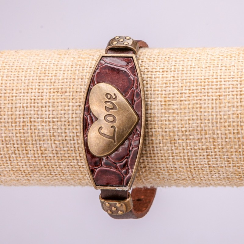 Armband LOVE mit Metall-Einsätzen, Länge 16–24 cm, Breite 20 mm, Öko-Leder, braun