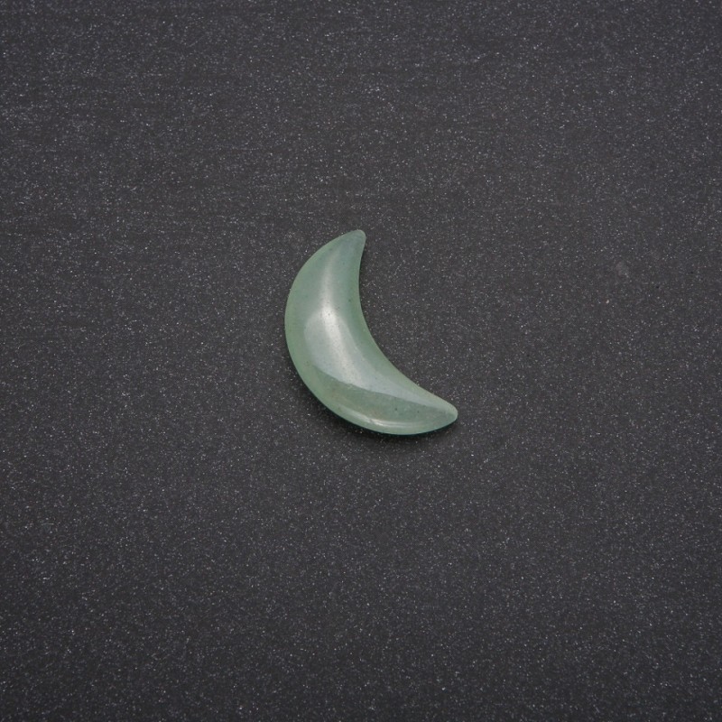 Nephrit-Souvenirstein in Mondform 16×30×8(±)mm