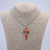 Kreuzanhänger 55×30 mm an Kette, Länge 65 cm, silberfarbenes Metall, Holz