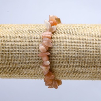 Armband aus rosa Selenit auf Elastikband – Chip-Perlen, Durchmesser 10 mm, Länge 18 cm