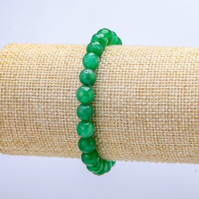 Elastisches Armband aus Chrysopras (künstlich) facettierte Kugeln, Durchmesser ca. 7,5 mm, Länge ca. 18 cm