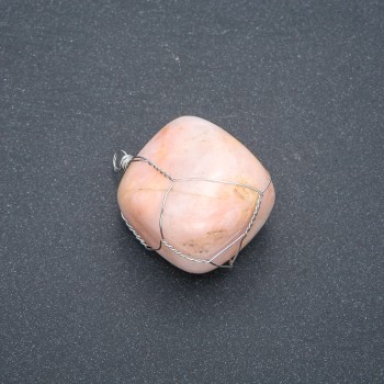 Anhänger im silbernen Geflecht aus natürlichem Selenit, Durchmesser ca. 40 × 28 mm, in verschiedenen Größen