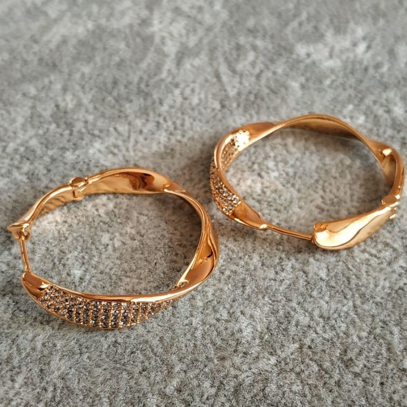 Xuping Ohrringe in Ringform, Vergoldung 18K, mit weißen Strasssteinen, Dicke 6 mm, Durchmesser 30 mm