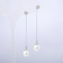 Xuping rhodiumbeschichtete Ohrstecker mit weißen Glasperlen
