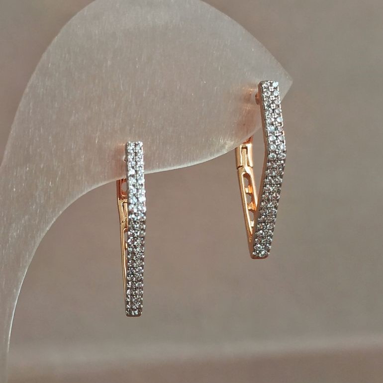 Ohrhänger Xuping 18K-Vergoldung mit weißen Strasssteinen, Durchmesser 22 x 2 mm +