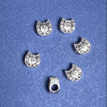Pandora-Perle 'Hufeisen' 9×10 mm, Ø 5 mm, Verpackung 20 g ± 9 Stück