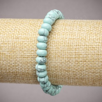 Armband auf Elastikschnur, türkisfarbene Rondellen (künstlich), glatt, Durchmesser 8×5 mm, Länge ca. 18 cm