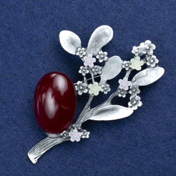 Ausverkauf! Brosche 'Zweig mit Karneol' aus silberfarbenem Metall 77x50 mm +
