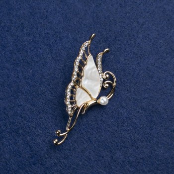 Ausverkauf! Brosche Schmetterling aus goldenem Metall, Perlmutt und Strass, mit Perlenbesatz 51×24 mm +