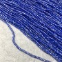 Perlen aus tschechischem Kristall auf Faden, blau-transparent mit Benzinreflexen, facettierte Rondelle, Durchmesser 3 × 2,5 mm, Länge ca. 36 cm