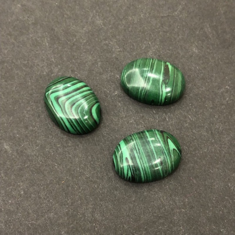 Malachit-Cabochon matt 20x15 mm +