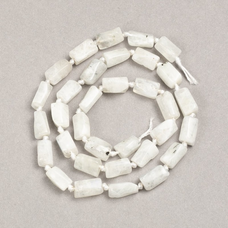 Adular, facettiert auf Schnur 10×6 mm, Länge ca. 42 cm
