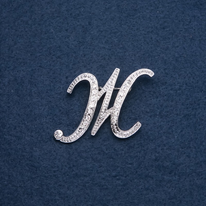 Initialbrosche Buchstabe 'J' 43×36 mm, Metallfarbe Silber