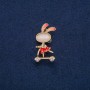 Brosche „Häschen auf dem Roller“ mit weißen Strasssteinen, goldfarbenem Metall, roter Emaille, Katzenauge-Cabochon (Katzenauge) 43x21mm +