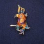 Papageienbrosche mit Emaille in Goldfarbe