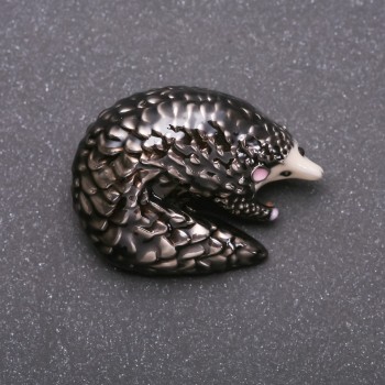 Brosche 'Igel' silberfarbenes Metall und Emaille 38x29 mm +
