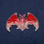 Brosche Fledermaus mit Emaille, 60 × 35 mm, silberfarbenes Metall