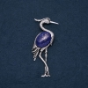 Brosche/Anhänger 'Reiher mit Lapislazuli', 80×30 mm