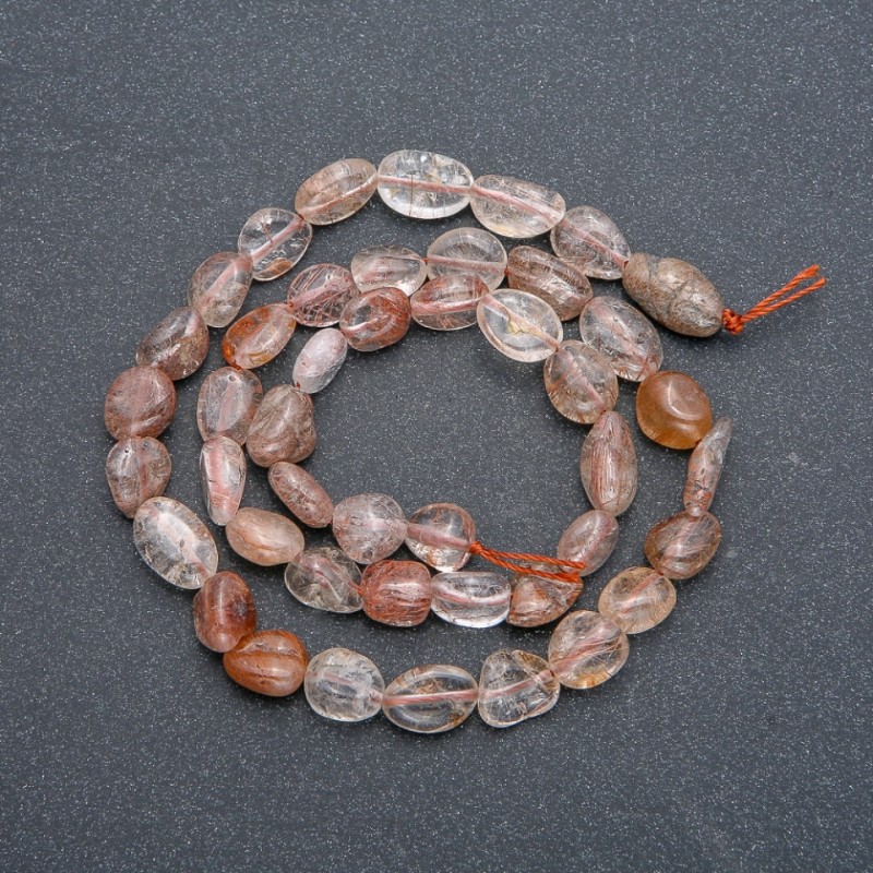 Perlen auf einer Schnur aus natürlichem Quarz-Rutil, ovalförmige Perlen, Maße 7 × 10 mm, Länge 40 cm +