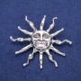 Brosche Sonnenanhänger 53×62 mm, silberfarbenes Metall