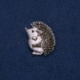 Broschen-Anhänger „Igel“ aus silberfarbenem Metall mit schwarzem Strass, 37×30 mm +