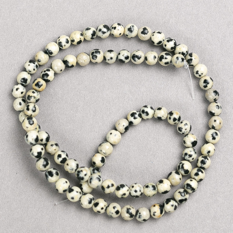 Dalmatin-Jaspis-Perlen auf Faden, glatte Kugeln, Durchmesser 4–5 mm, Länge ca. 38 cm