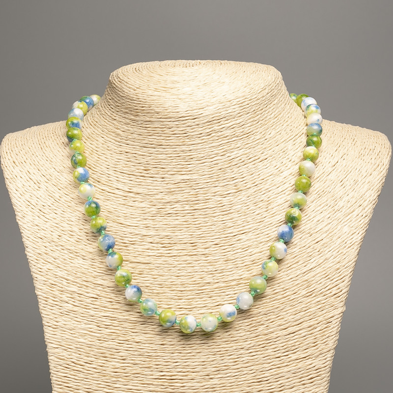 Kette 'Sommerfarben' mit glatten Kugeln in Weiß, Blau und Grün, Durchmesser ca. 8 mm, Länge ca. 50 cm, aus synthetisch gefärbtem weißem Nephrit
