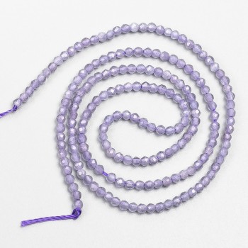 Kleine Spinell-Perlen (synthetisch) violett-amethystfarbene facettierte Kugeln, Durchmesser ca. 2 mm, auf einer Schnur, Länge 37 cm