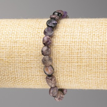 Armband aus Charoit, facettiert, Durchmesser 8 × 8 mm ±, auf elastischem Band, Länge ca. 18 cm+