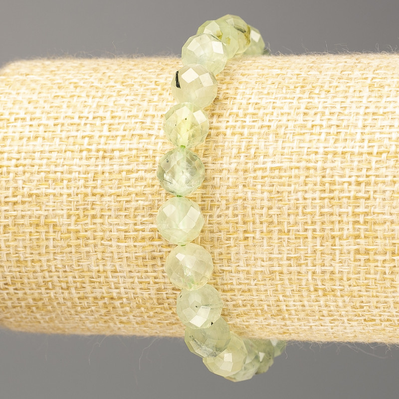 Armband aus natürlichem Prehnit, facettierte Kugeln, Durchmesser ca. 8 mm, Länge ca. 18 cm (Stretch)