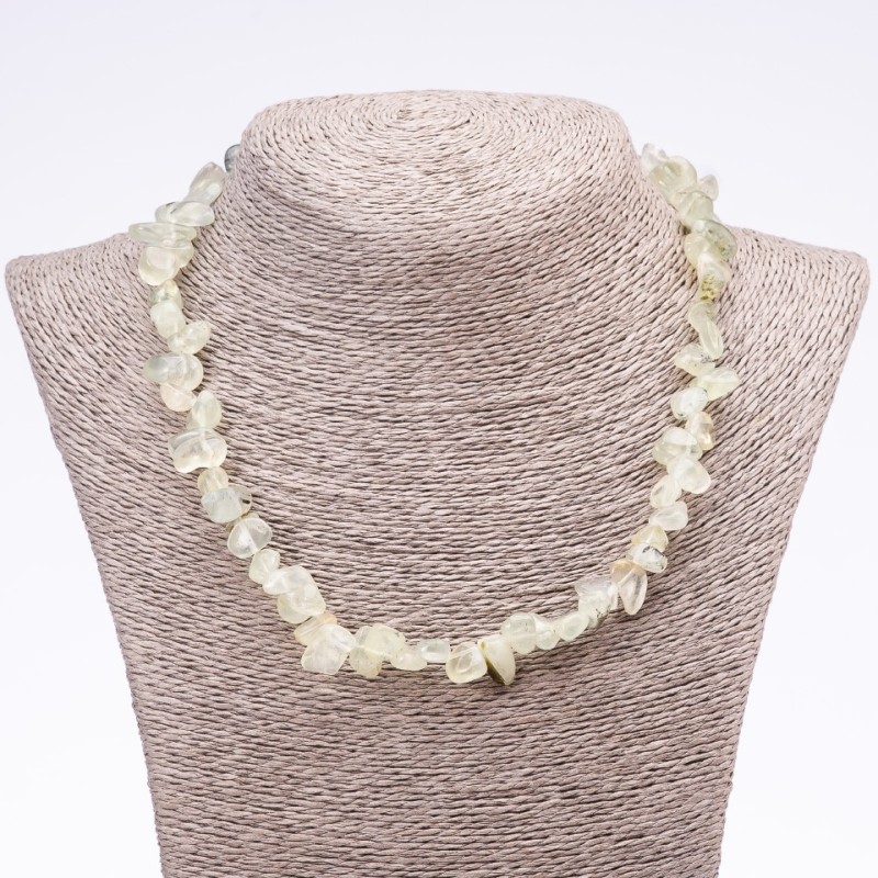 Kette aus Prehnit, gehämmertes Schmetterlingsdesign, Durchmesser 6×12 mm (±), Länge 45–52 cm