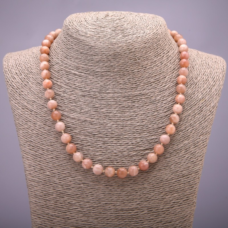 Kette aus natürlichem Selenit, glatte Kugeln, Durchmesser ca. 8 mm, Länge 45 cm