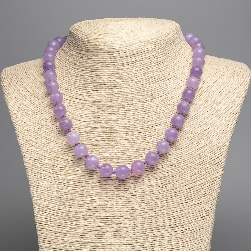 Kette aus Amethyst (künstlich getönter Quarz) mit glatten Kugeln, Durchmesser ca. 10 mm, Länge ca. 48 cm