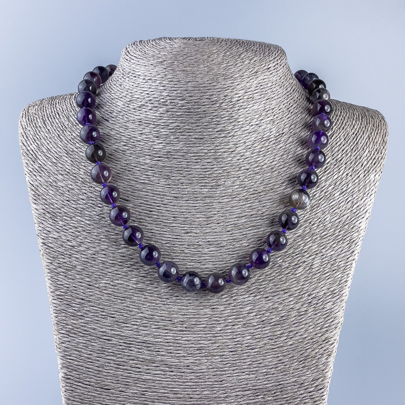 Halskette aus Naturamethyst mit glatten Kugeln, Durchmesser ca. 10 mm, Länge ca. 49 cm