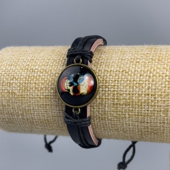Armband aus Öko-Leder – Schädel mit Flagge, verstellbar, 1 Stück