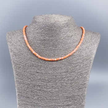 Choker-Halskette aus Naturperlmutt (toniert) in karottenfarbener Ausführung, glatte Rondellen, Durchmesser ca. 4×2 mm, Länge ca. 48 cm