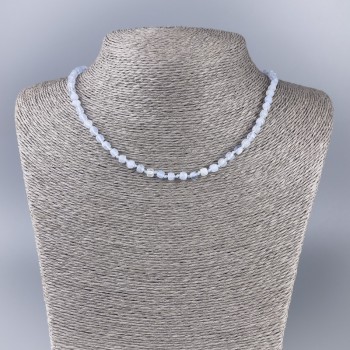 Achat-Halskette (blauer Chalzedon) facettierte Würfel, Maße 4×4 mm, Länge ca. 51 cm