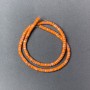 Orangene Varizit-Rondell-Perlen (gepresst), Durchmesser ca. 4,5×2,5 mm, Länge ca. 38 cm, auf Schnur