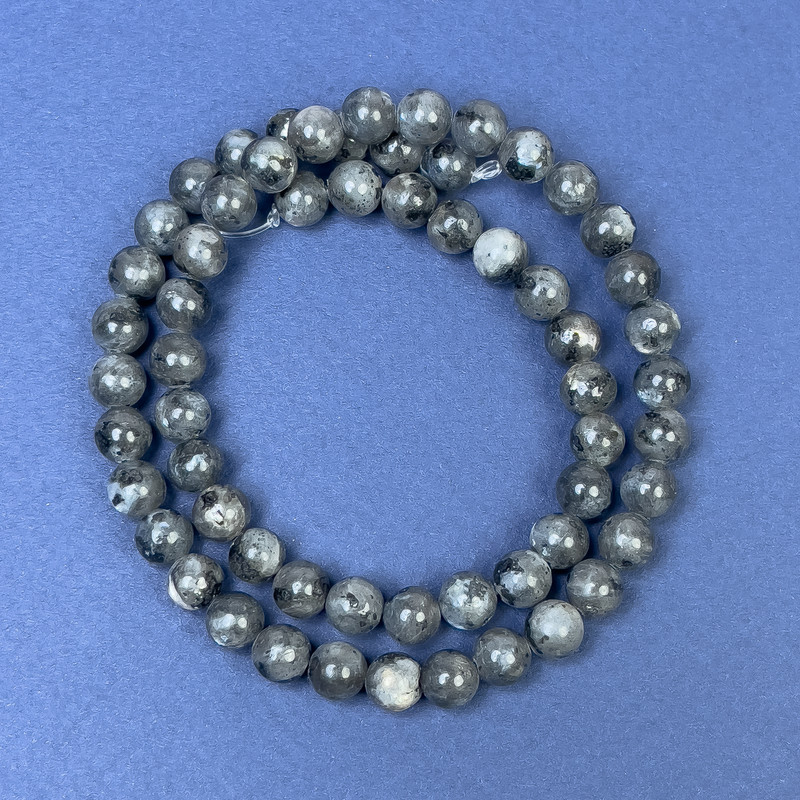 Labradorite Beads on Thread, Smooth Round Beads, 7 mm Diameter, 39 cm Length