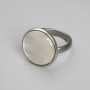 Mother-of-Pearl Stud Earring 18 mm +/-, silver-tone metal