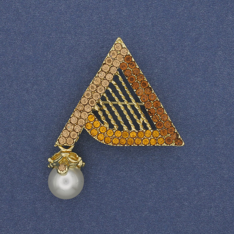 Accent Brooch with Pearl Pendant and Rhinestones, Gold-Toned Metal, 34x50mm+