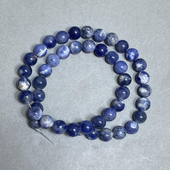 Sodalite beads, smooth round 8.5 mm ±, length 37 cm+