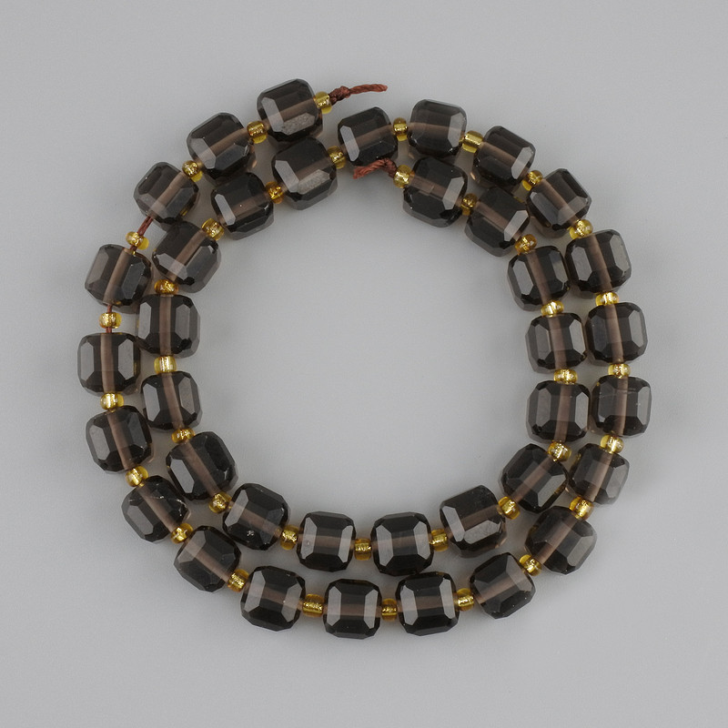 Smoky Quartz Faceted Cube Beads, 8×8 mm, seed beads 3 mm, length 37 cm on thread