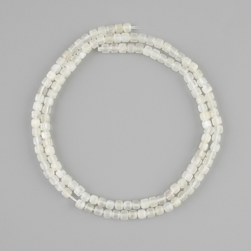 Adularia Beads, Faceted Cubes 3x3 mm, Length approx. 39 cm